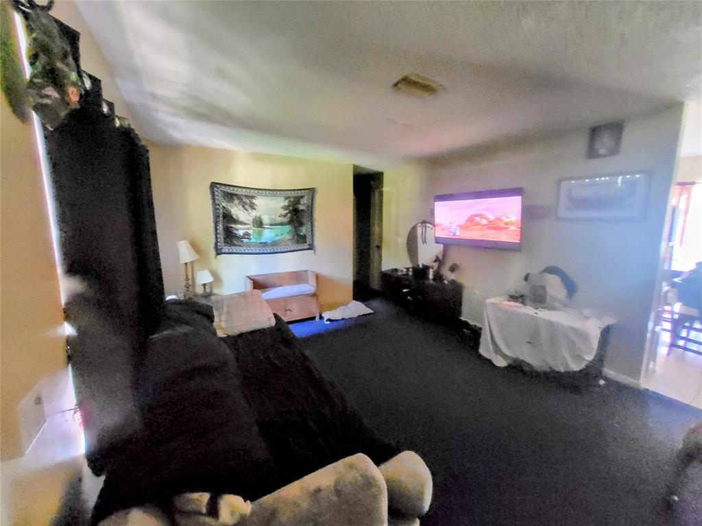 7341 Northwest 95th Court Okeechobee, FL 34972 - Photo 6 of 16