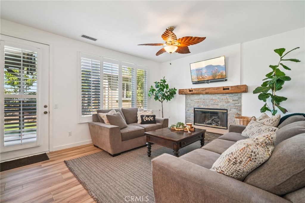 1029 Poppy Tree Place Simi Valley, CA 93065 - Photo 12 of 62