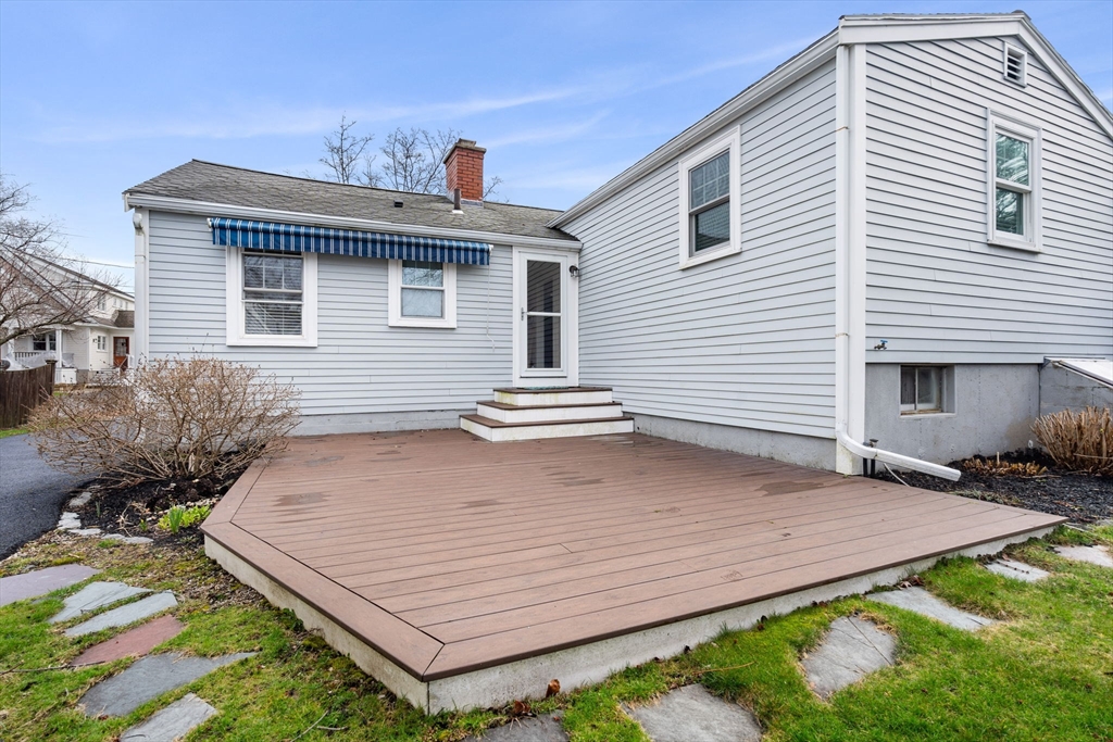 37 Bubier Road Marblehead, MA 01945 - Photo 13 of 16 Gallery Image 13
