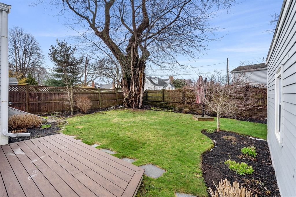37 Bubier Road Marblehead, MA 01945 - Photo 14 of 16 Gallery Image 14