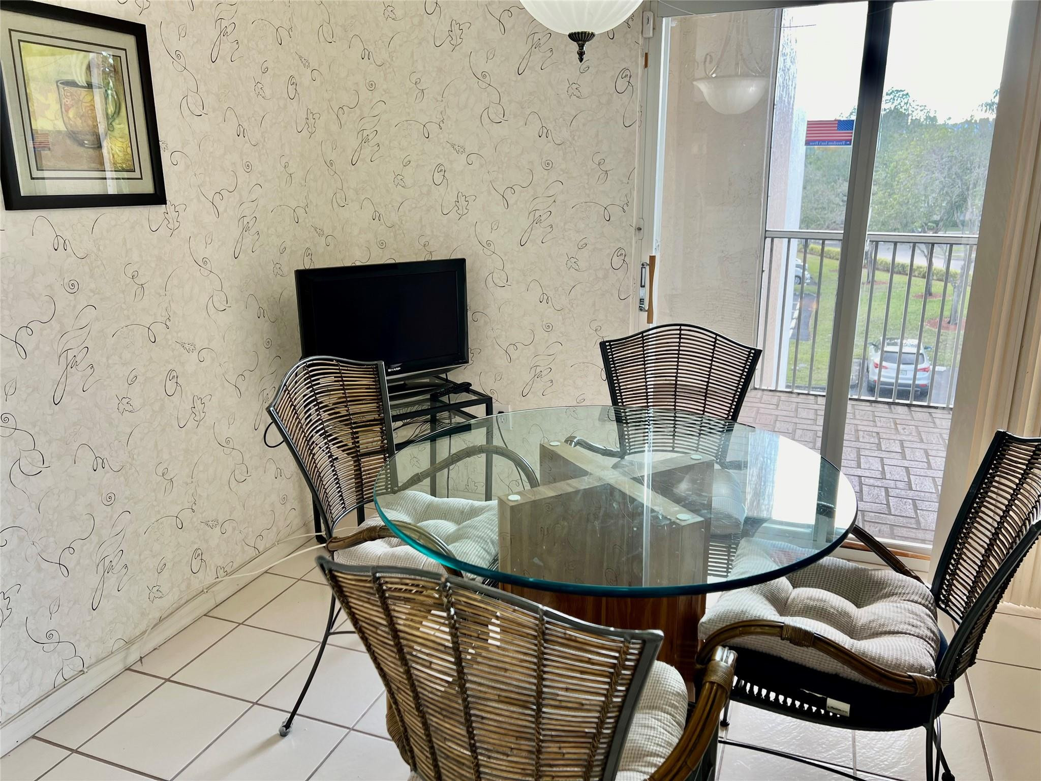 9551 Weldon Circle, Unit 301 Tamarac, FL 33321 - Photo 4 of 16 Photo 4