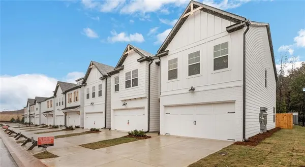 $2,007 | 2021 Old Covington Highway Southeast, Unit HANOVER, Conyers, GA 30013