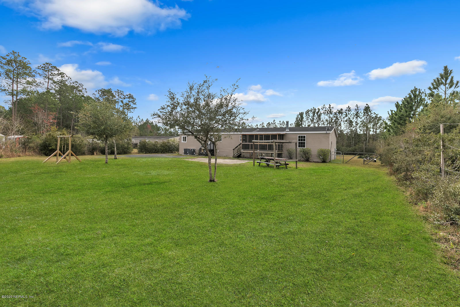 13907 Odie Road Jacksonville, FL 32220 - Photo 10 of 35 09_2P5A6919_mls