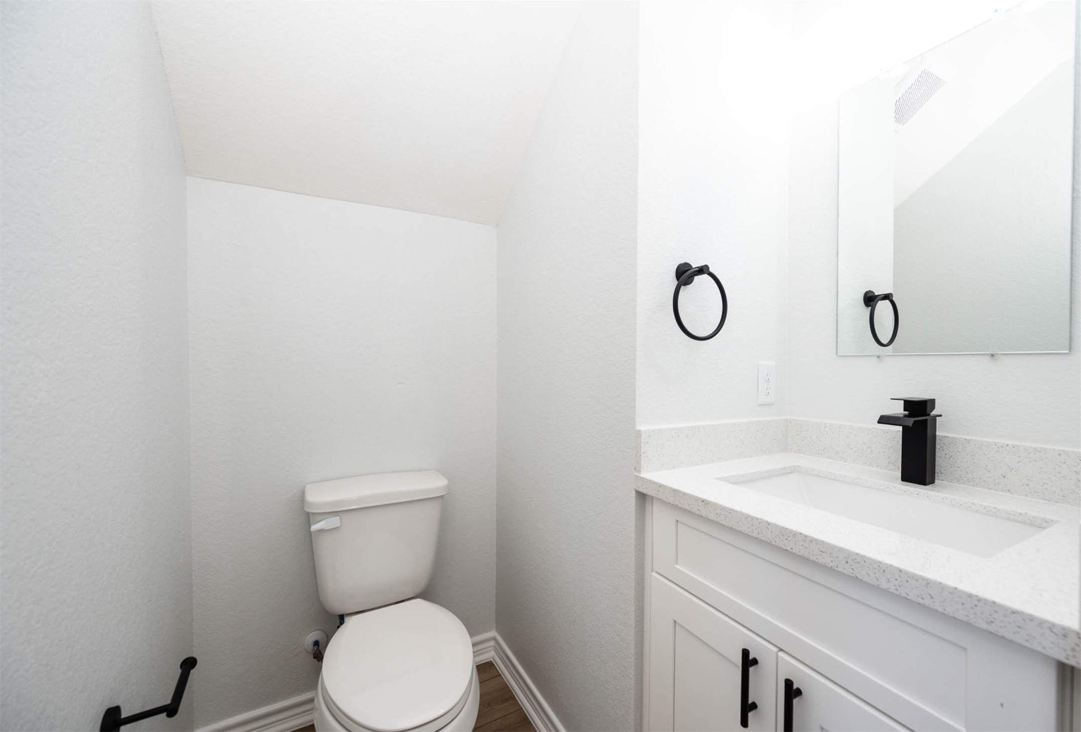 2018 Hampton Street, Unit A B Houston, TX 77088 - Photo 13 of 31 Downstairs half bath keeps guest visits off the main bedroom floor.