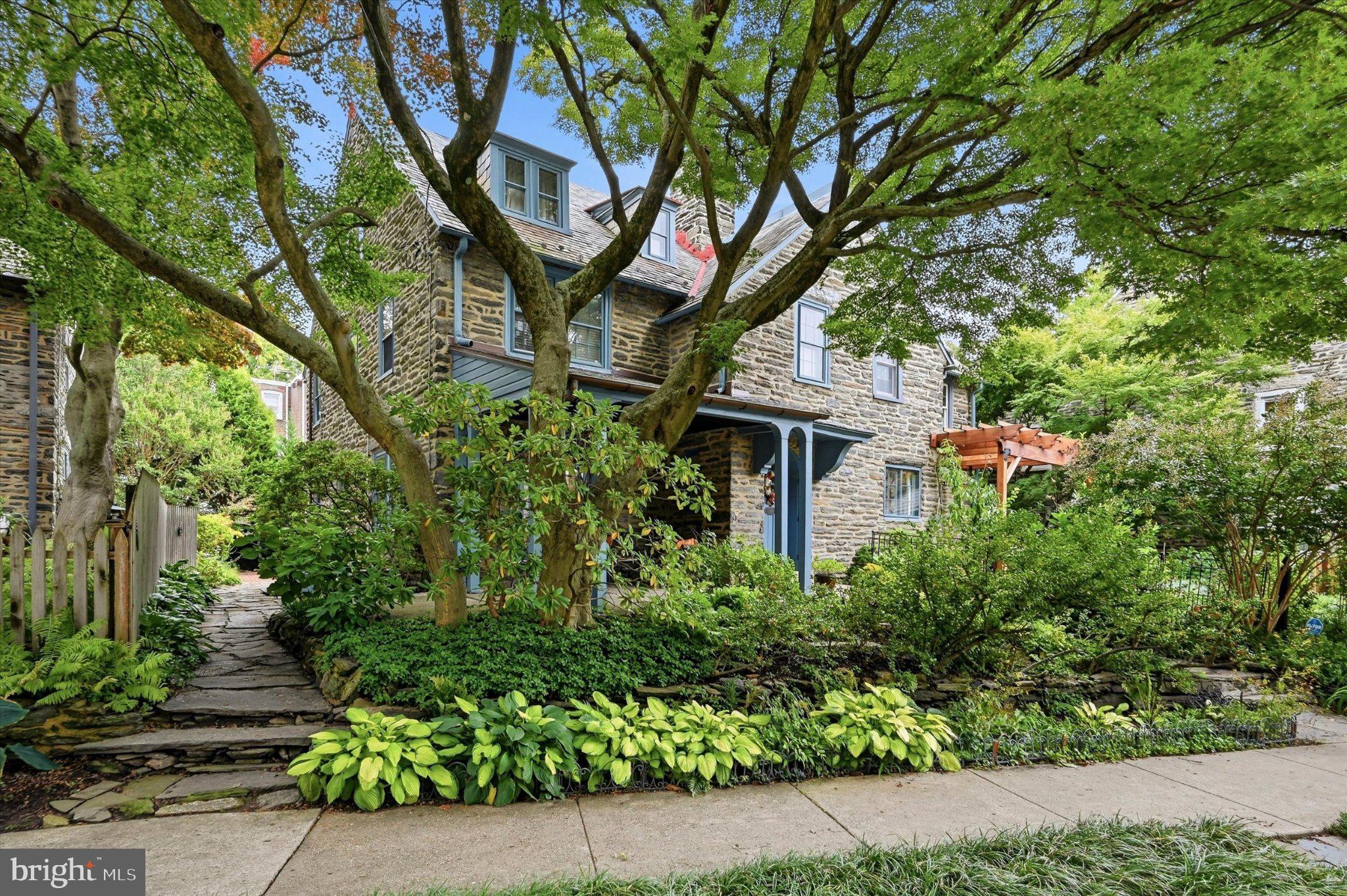 7811 Winston Road Philadelphia, PA 19118 - Photo 32 of 39 Gallery Image 32