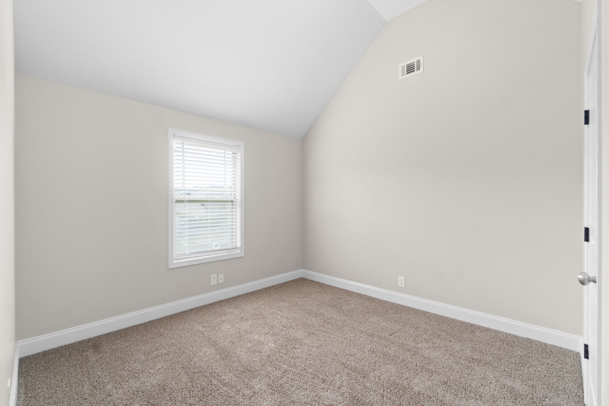 1538 Raven Road Clarksville, TN 37042 - Photo 21 of 35 Gallery Image 21