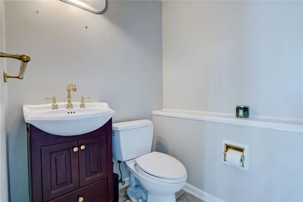 $224,900 | 46 Alderwood Lane, Greece, NY 14615