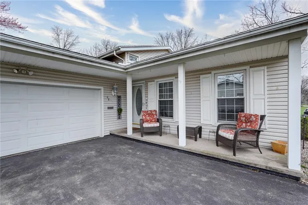 $224,900 | 46 Alderwood Lane, Greece, NY 14615