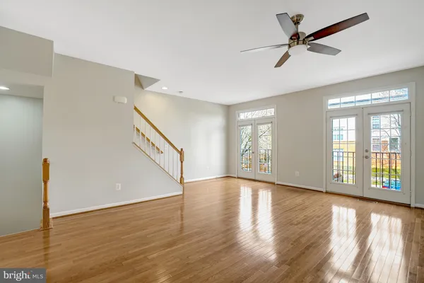 $3,595 | 6927 Rolling Creek Way, Alexandria, VA 22315