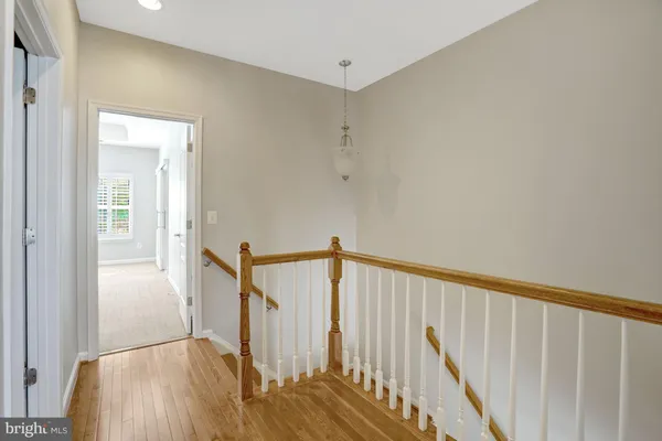 $3,595 | 6927 Rolling Creek Way, Alexandria, VA 22315