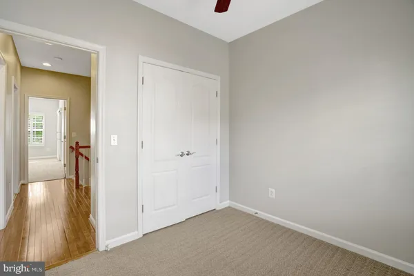 $3,595 | 6927 Rolling Creek Way, Alexandria, VA 22315