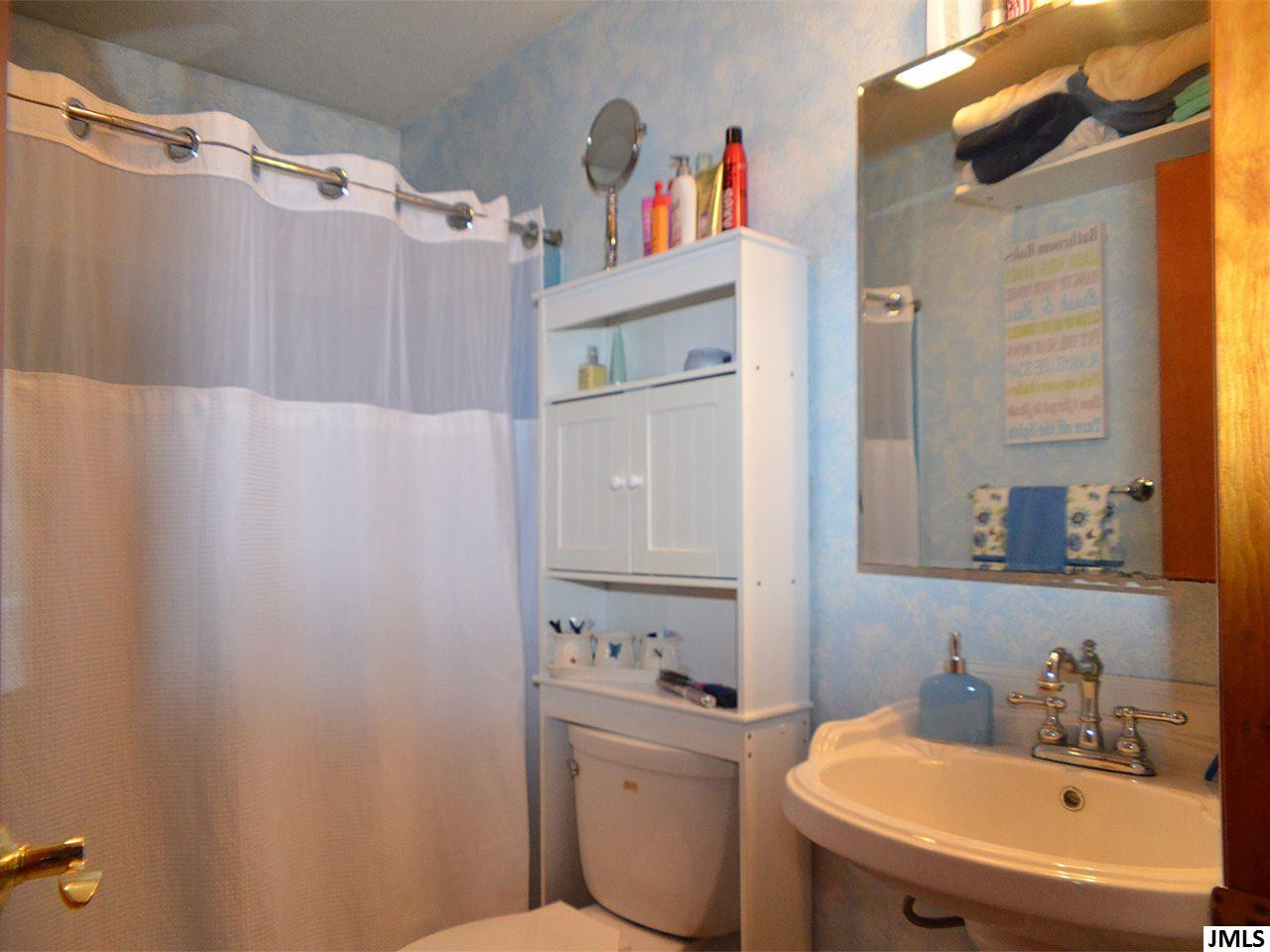402 Gilman Road Michigan Center, MI 49254 - Photo 11 of 20 Photo 11