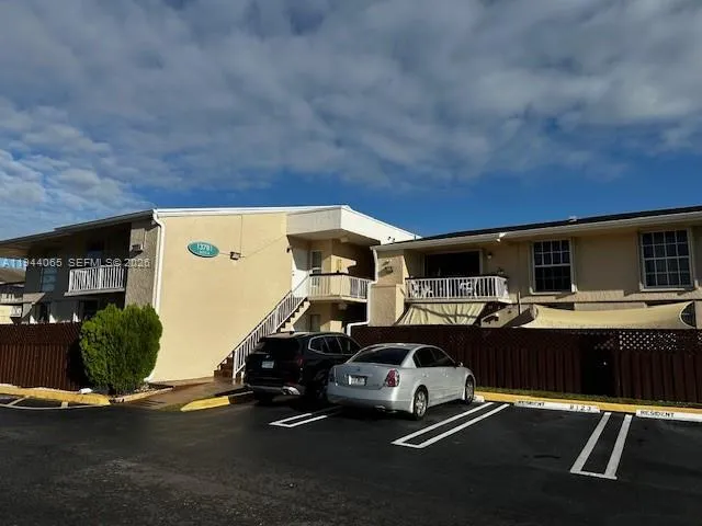 $290,000 | 13781 Southwest 66th Street, Unit 222B, Miami, FL 33183