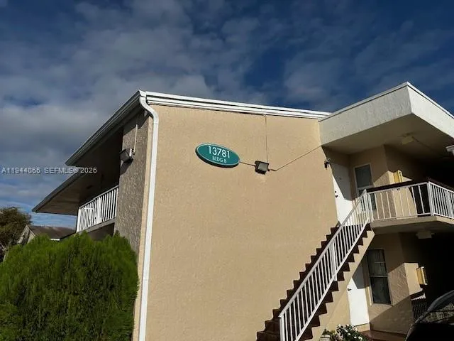 $290,000 | 13781 Southwest 66th Street, Unit 222B, Miami, FL 33183