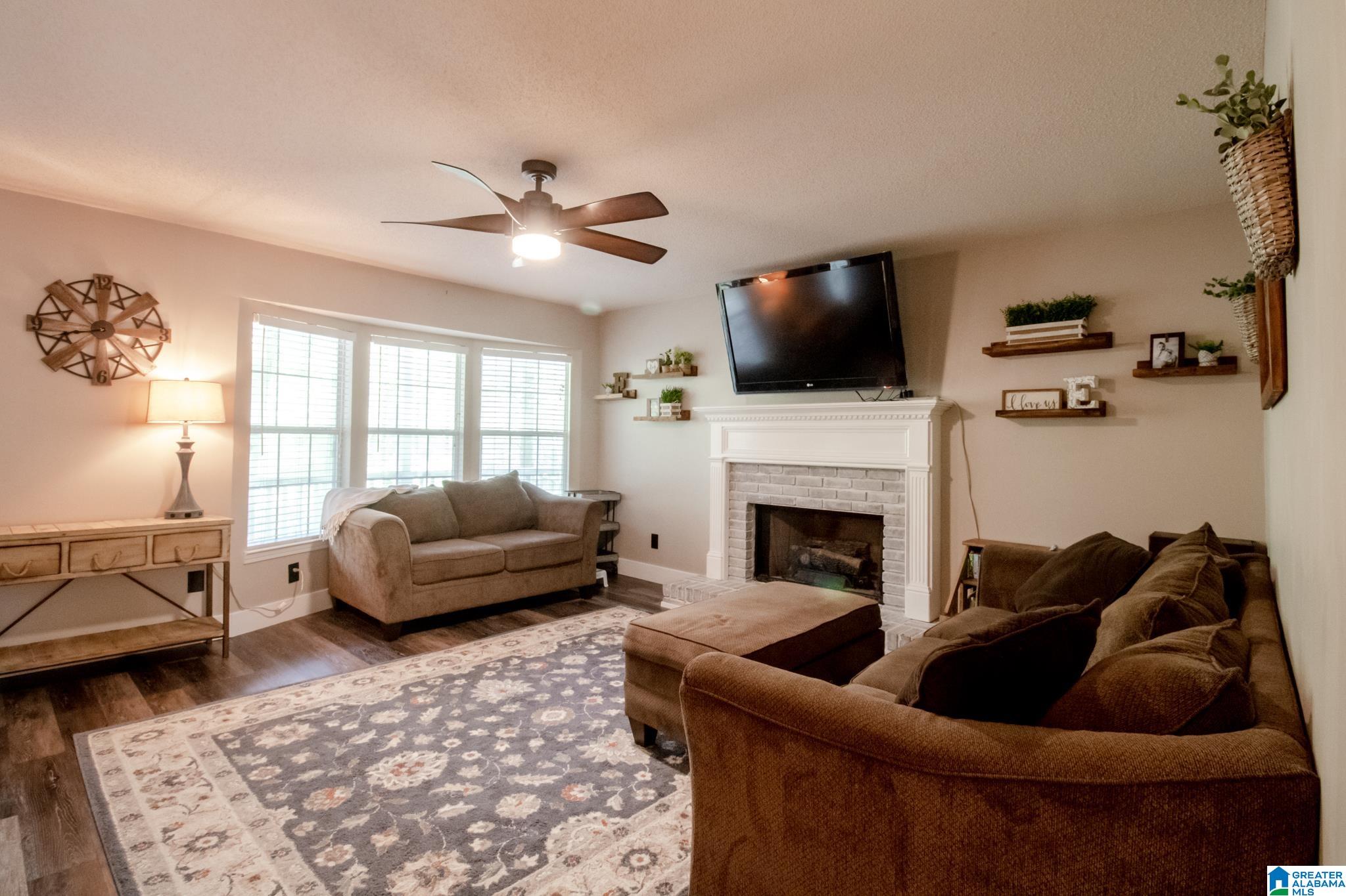 220 Lee Street Springville, AL 35146 - Photo 5 of 31