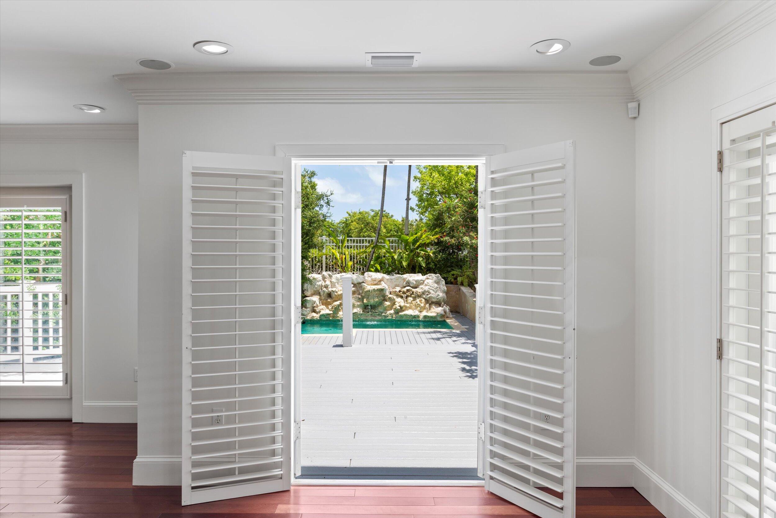 413 Emma Street, Unit A Key West, FL 33040 - Photo 13 of 64 16-014