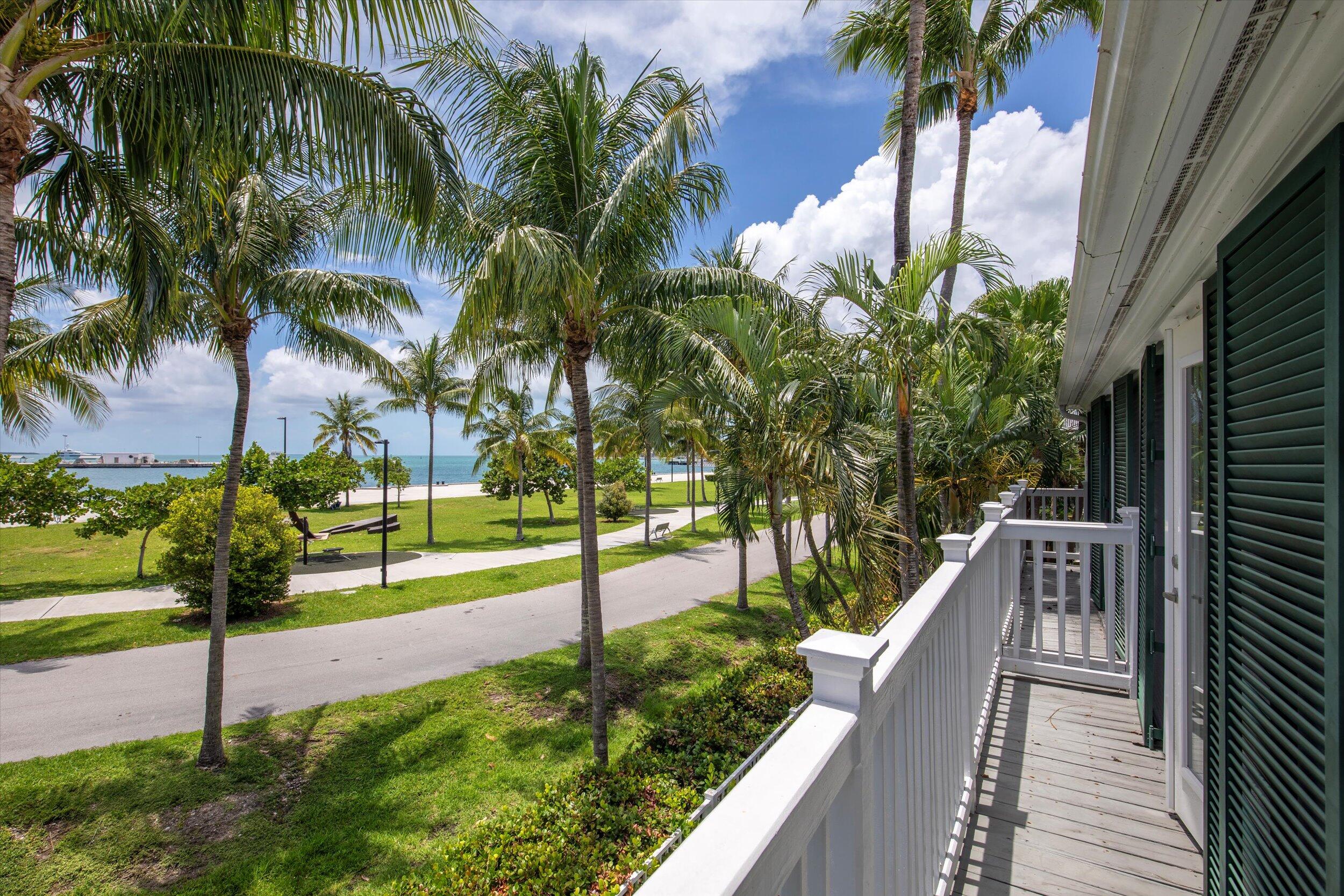 413 Emma Street, Unit A Key West, FL 33040 - Photo 30 of 64 33-031