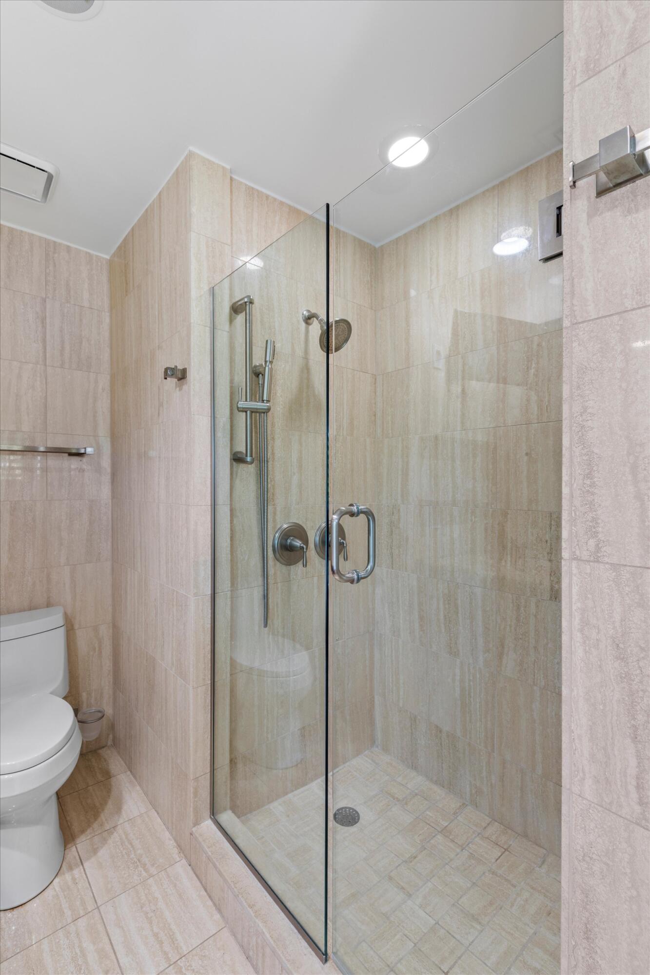 413 Emma Street, Unit A Key West, FL 33040 - Photo 37 of 64 40-038