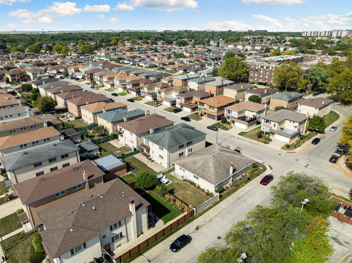 8427 West Windsor Avenue, Unit 1 Chicago, IL 60656 - Photo 33 of 34 an aerial view of residential houses with outdoor space