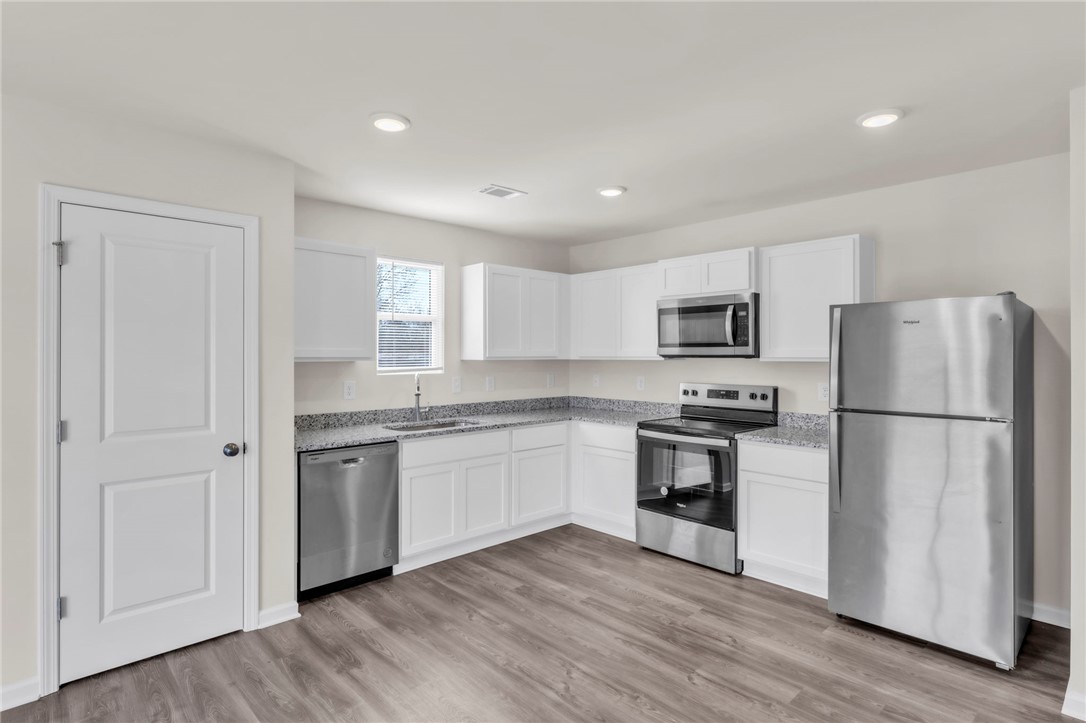 2803 Airline Road Anderson, SC 29624 - Photo 10 of 32