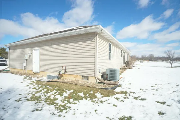 $289,000 | 2711 Widaman Street, Winona Lake, IN 46590