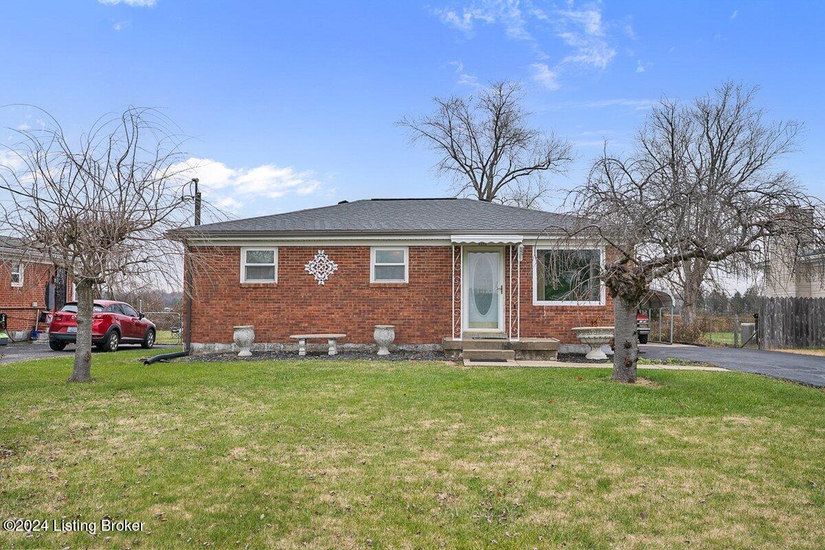 7315 Mt Washington Road Louisville, KY 40229 - Photo 1 of 29 7314-1