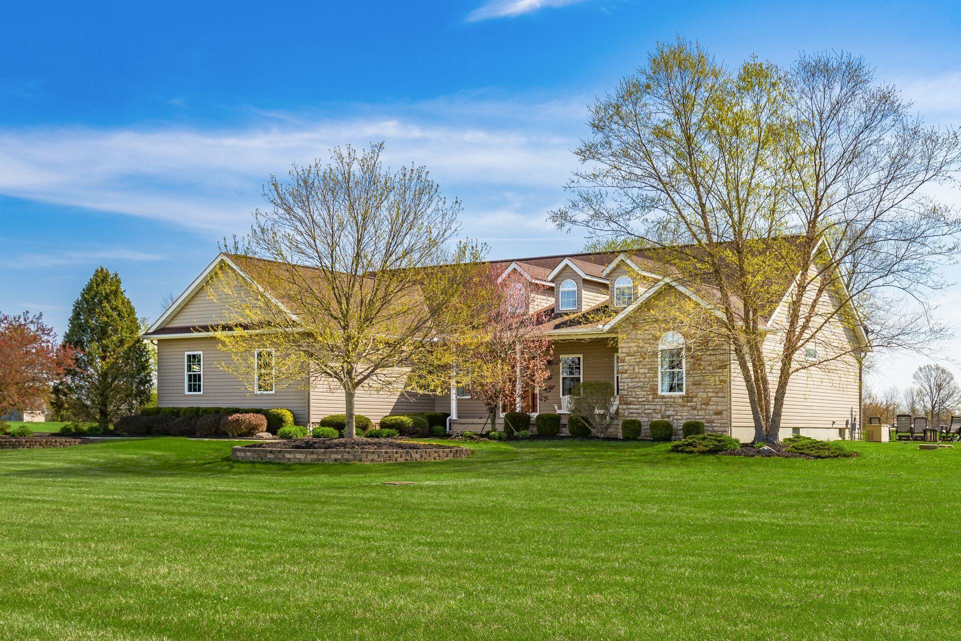 1267 Carr Road Ostrander, OH 43061 - Photo 3 of 50 002_e5f0460_B-1267 Carr-086-2