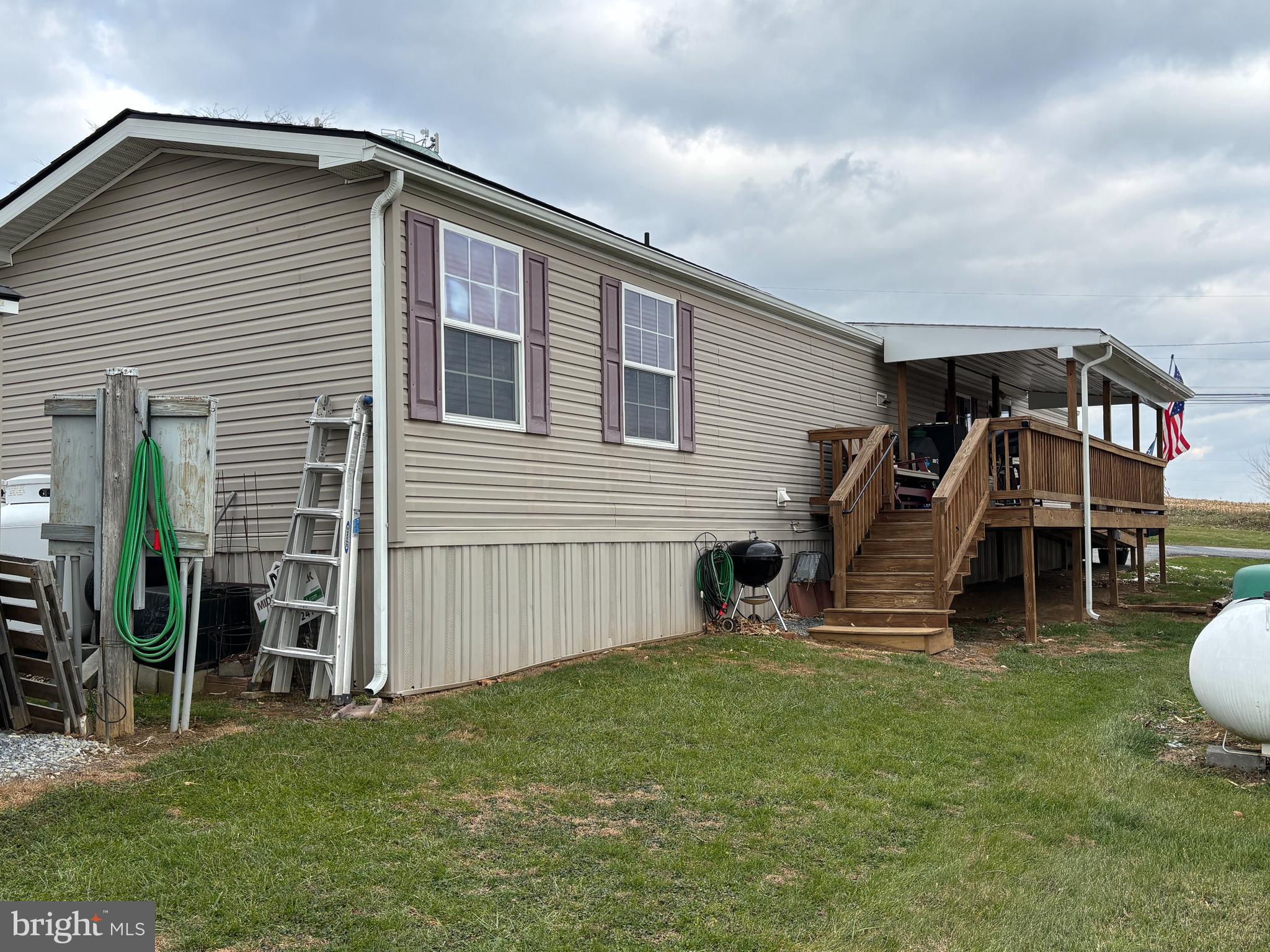 304 Pfautz Hill Road Stevens, PA 17578 - Photo 4 of 17