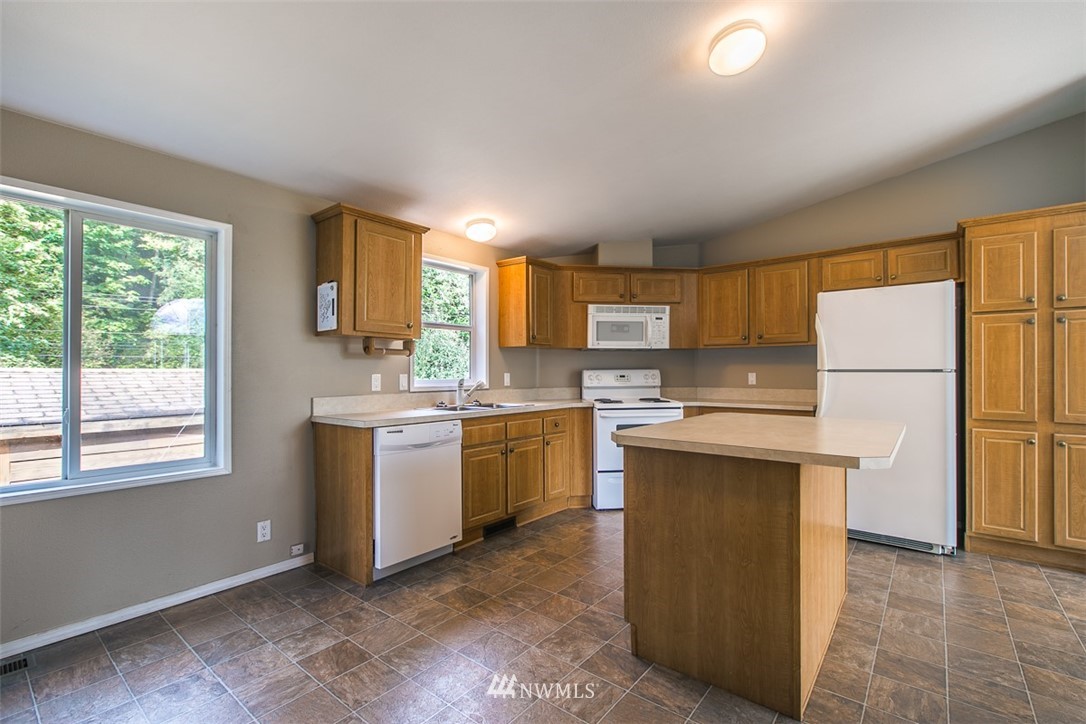 31446 Prevedell Road Lyman, WA 98284 - Photo 4 of 25 Gallery Image 4