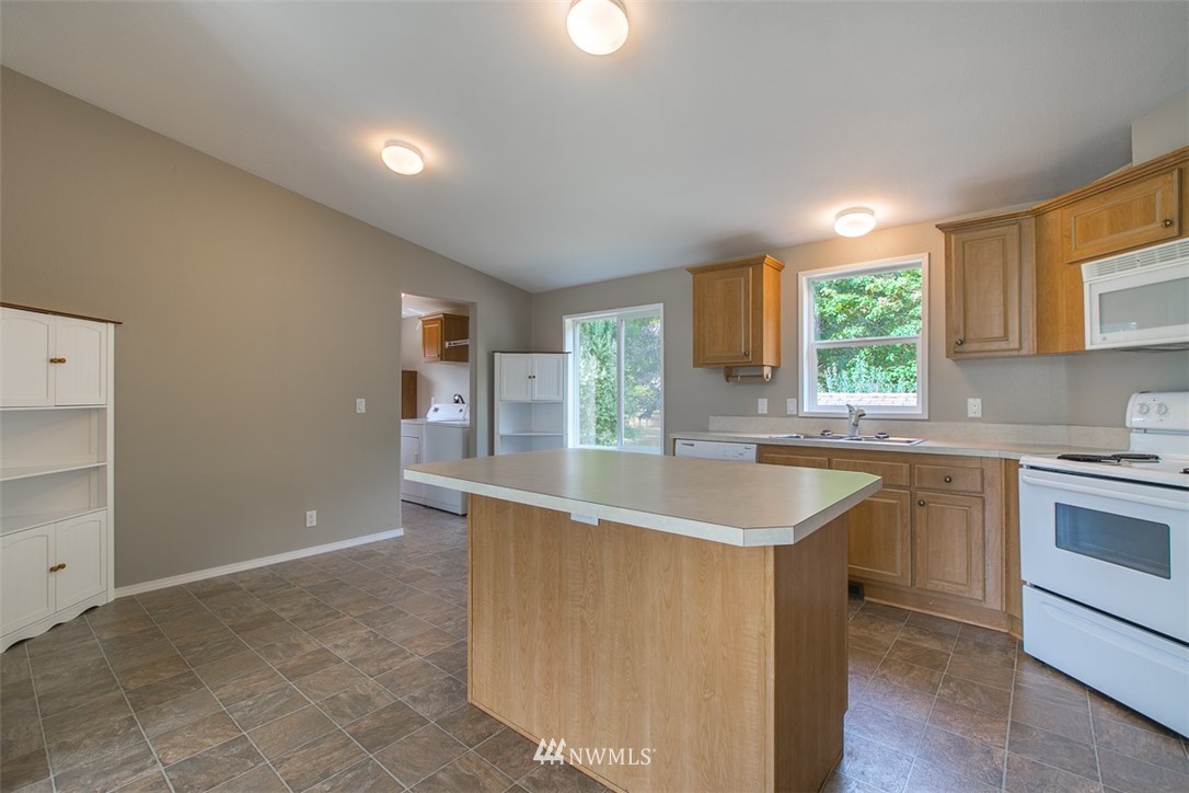 31446 Prevedell Road Lyman, WA 98284 - Photo 5 of 25 Gallery Image 5