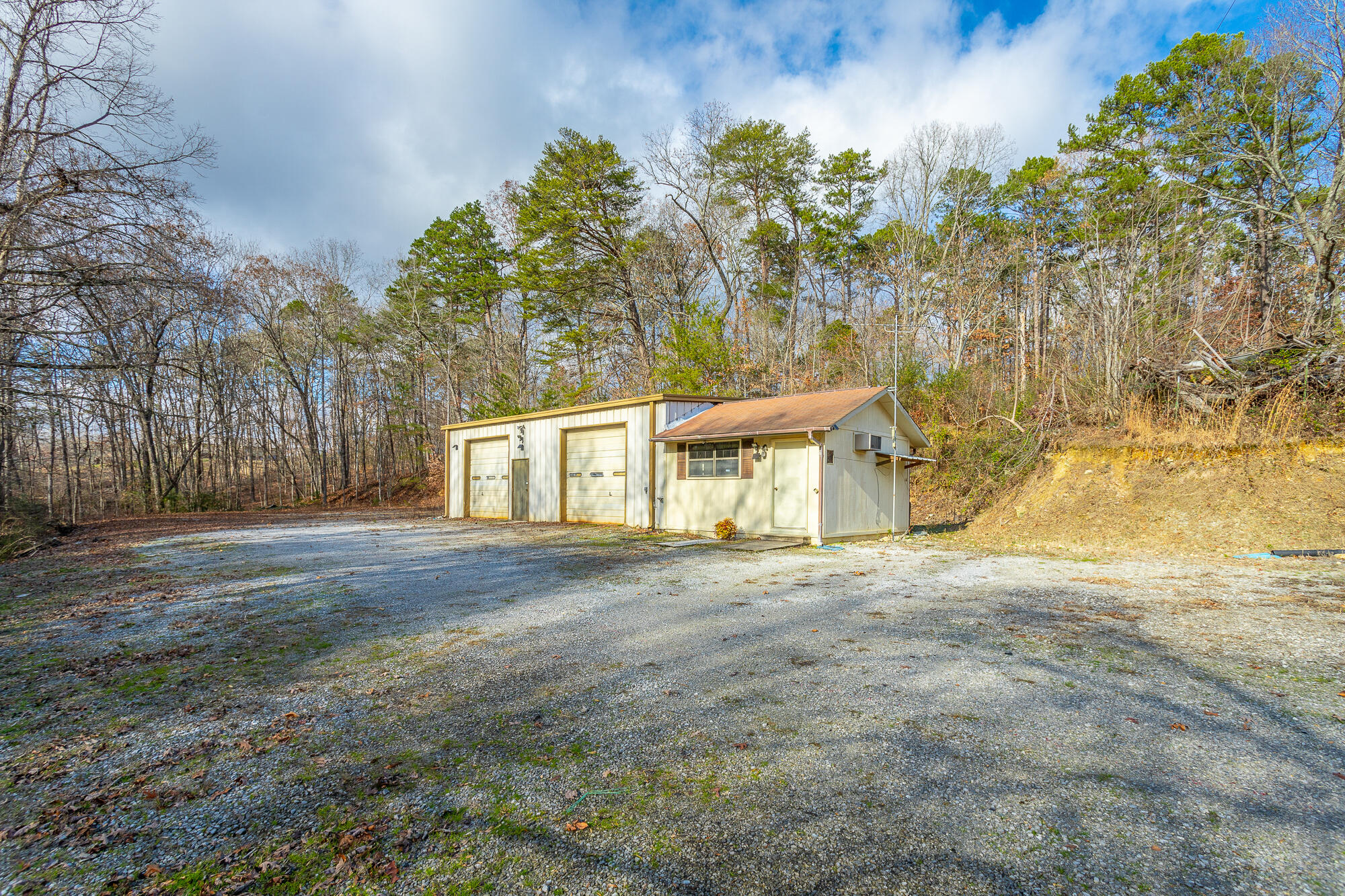 8509 Fair Oaks Road Hixson, TN 37343 - Photo 36 of 39 8509 Fair Oaks Road RE HD-11