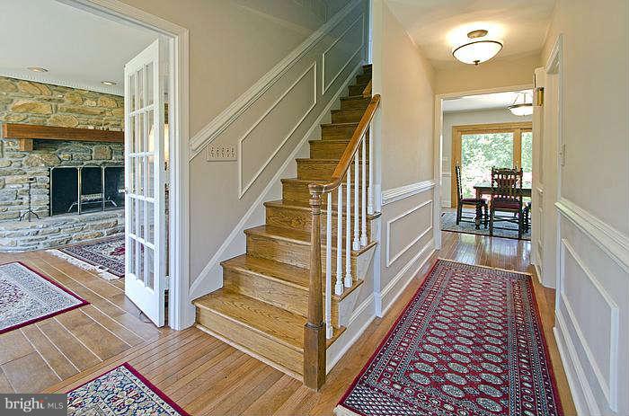 13227 Fork Road Baldwin, MD 21013 - Photo 5 of 30 Foyer