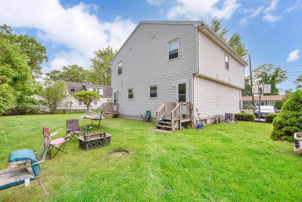 135-137 Almira Road Springfield, MA 01119 - Photo 2 of 40
