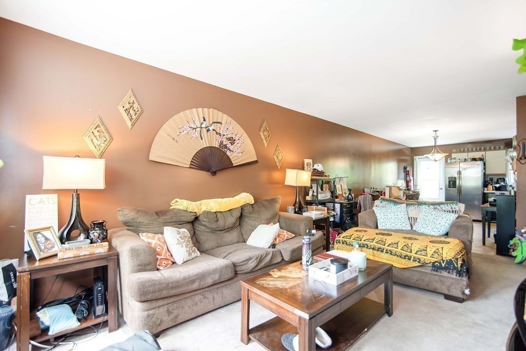 135-137 Almira Road Springfield, MA 01119 - Photo 6 of 40