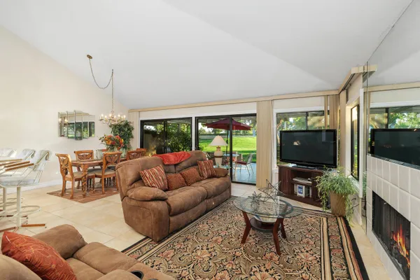 $395,000 | 77723 Woodhaven Drive South, Palm Desert, CA 92211