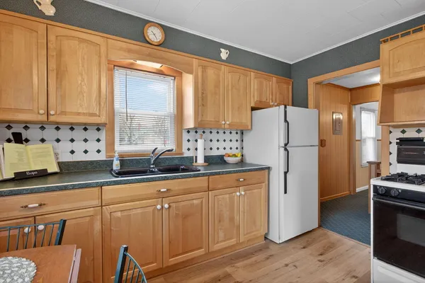 $189,900 | 2318 Lancaster Boulevard, Jackson, MI 49202