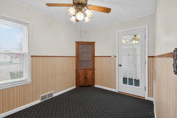 $189,900 | 2318 Lancaster Boulevard, Jackson, MI 49202