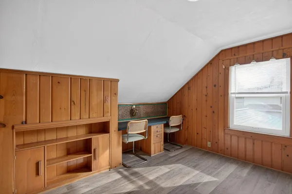 $189,900 | 2318 Lancaster Boulevard, Jackson, MI 49202