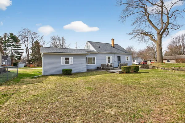 $189,900 | 2318 Lancaster Boulevard, Jackson, MI 49202