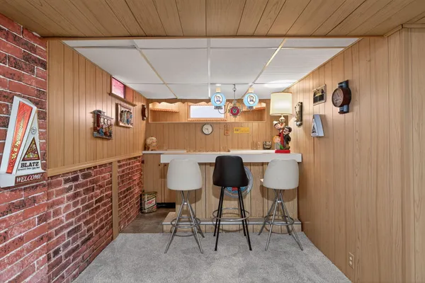 $189,900 | 2318 Lancaster Boulevard, Jackson, MI 49202