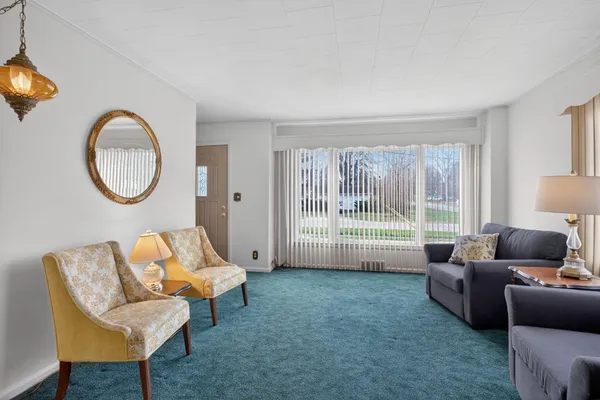 $189,900 | 2318 Lancaster Boulevard, Jackson, MI 49202