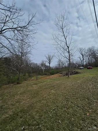 $29,900 | 3943 Torch Club Road, Alton, IL 62002