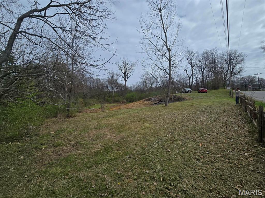 3943 Torch Club Road Alton, IL 62002 - Photo 8 of 13