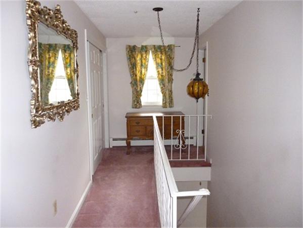 60 Ridgehill Road Attleboro, MA 02703 - Photo 12 of 28 Gallery Image 12