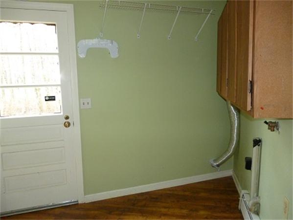 60 Ridgehill Road Attleboro, MA 02703 - Photo 7 of 28 Gallery Image 7