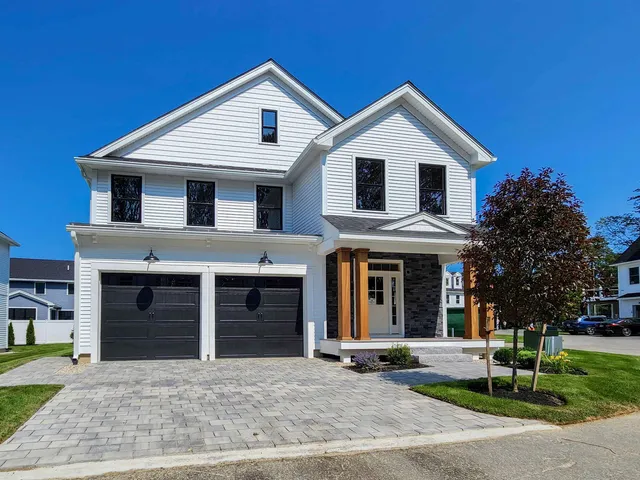 $1,540,000 | 7 Woodbury Avenue, Unit 7, Portsmouth, NH 03801