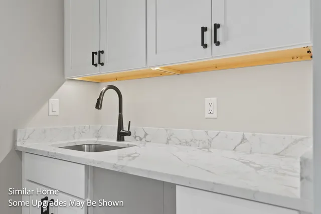 $1,540,000 | 7 Woodbury Avenue, Unit 7, Portsmouth, NH 03801