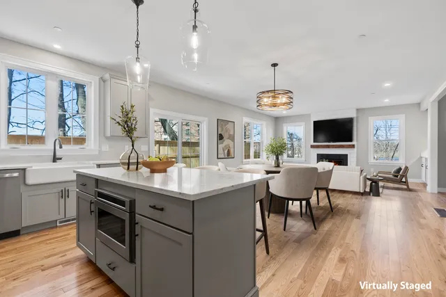 $1,540,000 | 7 Woodbury Avenue, Unit 7, Portsmouth, NH 03801