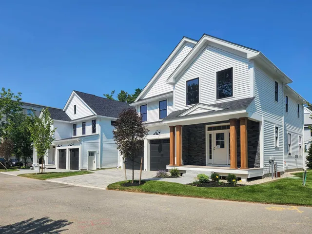 $1,540,000 | 7 Woodbury Avenue, Unit 7, Portsmouth, NH 03801