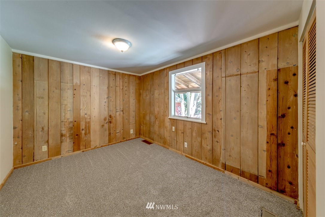 24594 Johnson Road Northwest Poulsbo, WA 98370 - Photo 16 of 25 Gallery Image 16